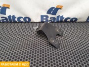 Кронштейн тормозной трубки правый