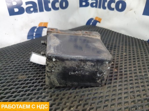 Насос подъема кабины