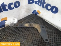 Кронштейн шумоизоляции правый