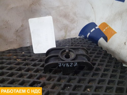 Крепежная скоба